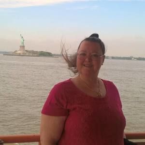 Meet your Posher, Brenda